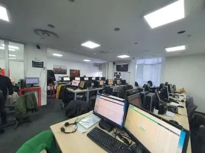 У Дніпрі припинили роботу шахрайських call-центрів з понад 200 операторами
