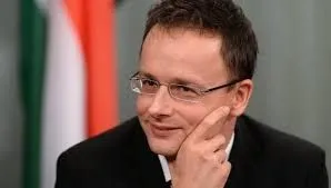 Глава МИД Венгрии призвал поддержать одну из партий на выборах в Украине