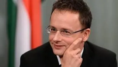 Глава МИД Венгрии призвал поддержать одну из партий на выборах в Украине