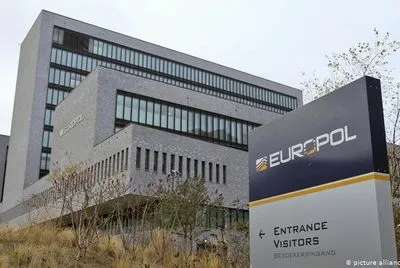 Європол оголосив у розшук 18 найнебезпечніших педофілів і ґвалтівників