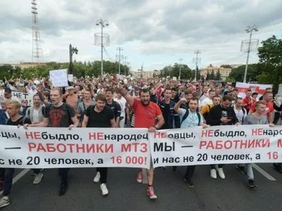 Число задержанных на протестах в Беларуси увеличилось до 300 человек