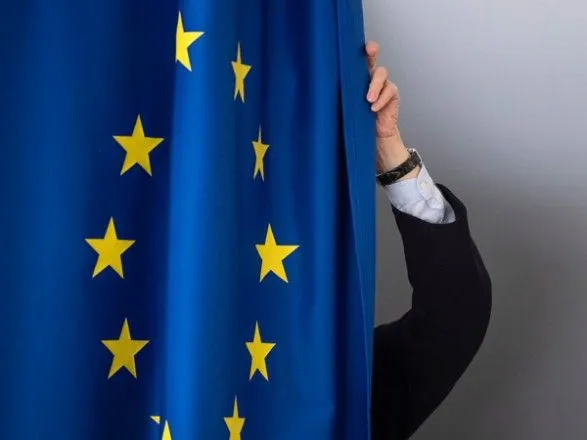 ЕС направил письмо об обеспокоенности ситуацией с решением КСУ - нардеп