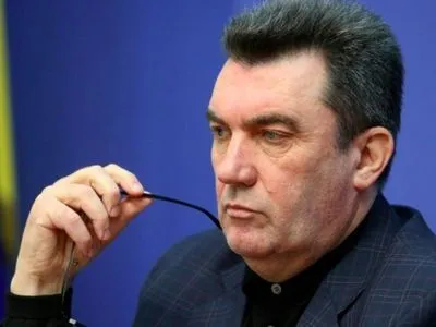 Данилов считает, что отдельные действия "определенных органов власти" в Украине несут угрозу нацбезопасности