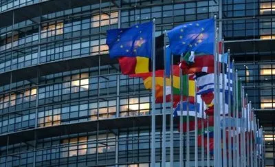 Європарламент підтримує законопроект Зеленського про звільнення суддів КСУ
