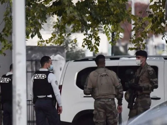 Нападение на священника в Лионе: правоохранители задержали подозреваемого