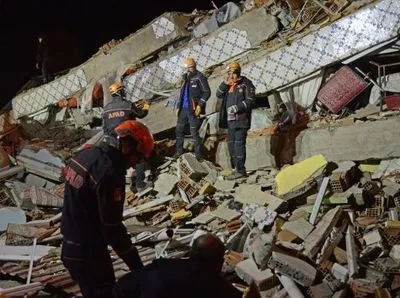 Землетрус у Туреччині: кількість жертв зросла до 37