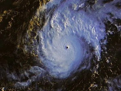 В Филиппинах из-за тайфуна погибли по меньшей мере 10 человек