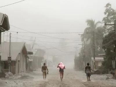 Тайфун на Филиппинах: число жертв возросло до не менее 16