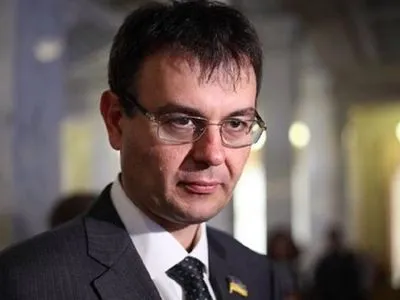 Гетманцев: сейчас будет решаться, будет ли законопроект Зеленского о КСУ в повестке дня ВР