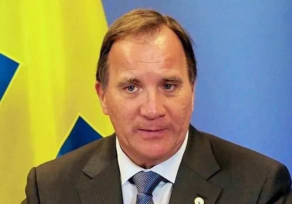 COVID-19: премьер Швеции пошел на самоизоляцию