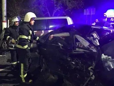 Столкновение двух иномарок в Кропивницком - четверо травмированных, один погибший
