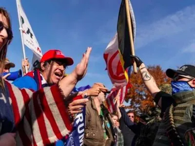 Выборы в США: сторонники Трампа проводят акции протеста по всей стране