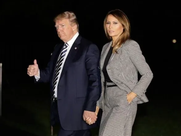 Меланія Трамп планує подати на розлучення - ЗМІ