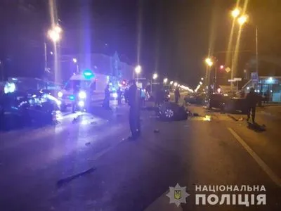 Нічна ДТП з п'ятьма автівками у Дніпрі: водія-винуватця затримали