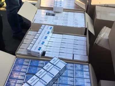 “Тіньові бізнесмени” намагалися ввезти на Донбас сигарети на понад 280 тис. грн