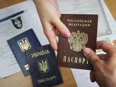 Разведка: российские кураторы ускоряют принудительную паспортизацию населения оккупированного Донбасса