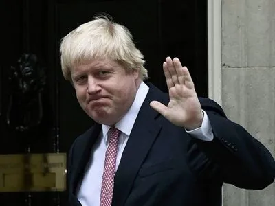 COVID-19: премьер-министр Великобритании снова пошел на самоизоляцию