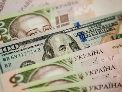 Офіційний курс гривні встановлено на рівні 28,11 грн/долар