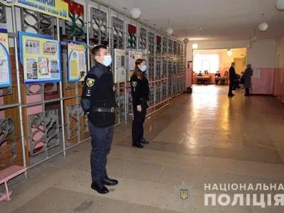 В Краматорске зафиксировали 9 сообщений о нарушении во время выборов мэра