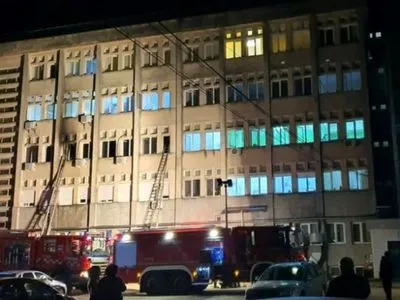 У Румунії під час пожежі в лікарні для хворих на COVID-19 загинуло 10 людей