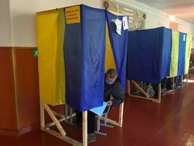 Второй тур местных выборов: наблюдатели отметили рост процента участков с нарушениями