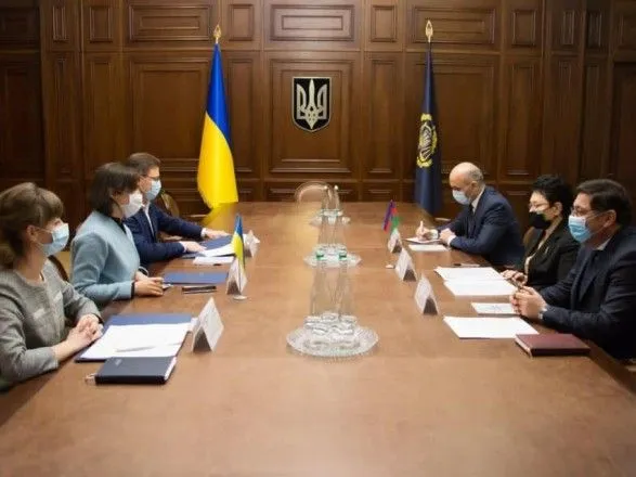 Україна та Азербайджан обговорили надання взаємної міжнародно-правової допомоги