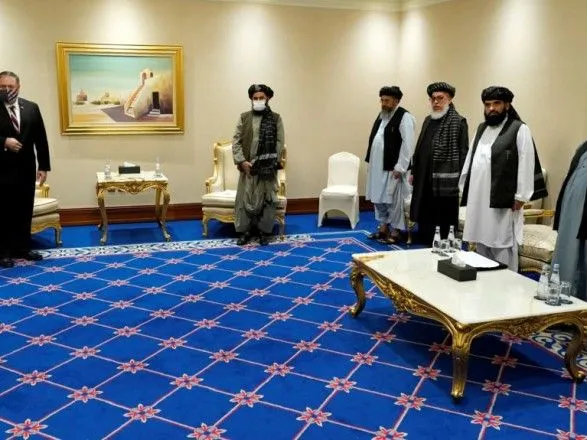 pompeo-proviv-peregovori-z-predstavnikami-vladi-afganistanu-i-talibanu