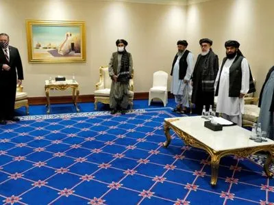 Помпео провел переговоры с представителями властей Афганистана и "Талибана"
