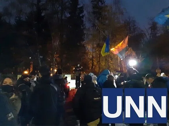 Митинг под стенами "Феофании", где лечится Зеленский, прошел без нарушений - полиция