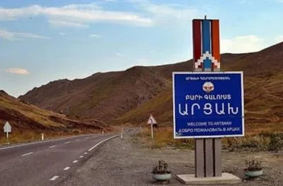 В ответ Сенату: в МИД Франции заявили, что не признают Нагорный-Карабах