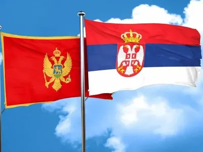 Сербія і Чорногорія вислали послів один одного