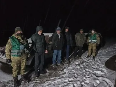 Россиянина во Львовской области поймали с группой нелегалов у границы