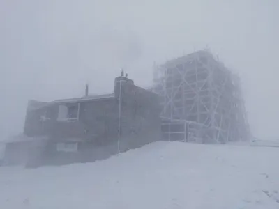 На заснеженном высокогорье Карпат ударил 10-градусный мороз