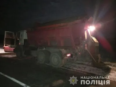 На Львівщині під колесами снігоприбирального автомобіля загинув чоловік