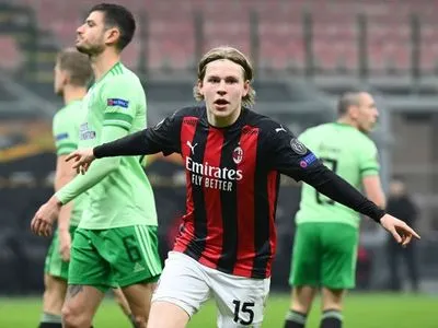 "Милан" обыграл "Селтик" и пробился в плей-офф Лиги Европы