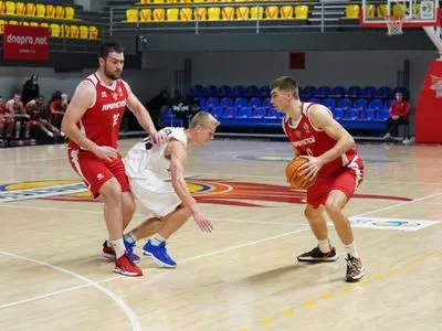 Два клуба Суперлиги пробились в четвертьфинал Кубка Украины по баскетболу