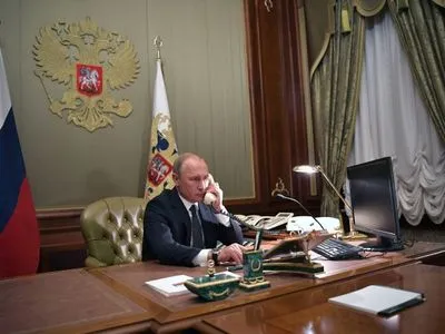 Путин провел телефонный разговор с Меркель: обсуждали Украину и Нагорный Карабах