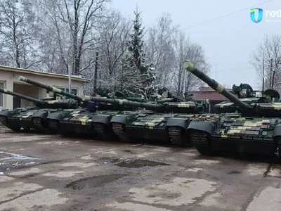 Военным передали партию модернизированных танков