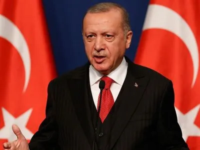 Ситуація в Карабасі: Ердоган заявив, що Макрон поставить хрест на відносинах Франції та Азербайджану
