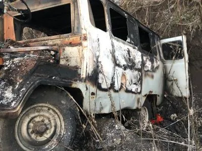В Украину из России не доехала контрабанда икры: машина сгорела