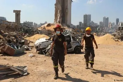 По делу о взрыве в порту Бейрута обвиняют экс-премьера Ливана