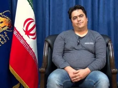 В Иране казнили оппозиционного журналиста