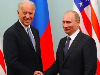 Путін привітав Байдена із перемогою на президентських виборах у США