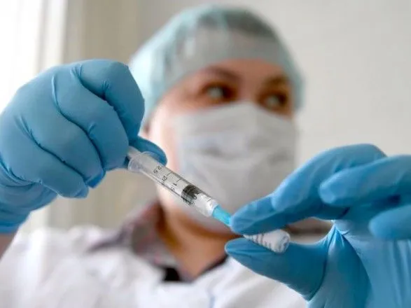 В оккупированном Крыму объявили о начале "масштабной вакцинации" от COVID-19