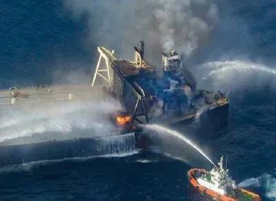 В Саудівській Аравії вибухнув нафтовий танкер