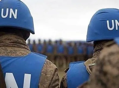 Более трети украинцев "за" развертывание миротворческой миссии ООН на Донбассе