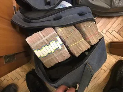 Десятки обшуків та 60 мільйонів готівки: викрито один з найбільших конвертцентрів України