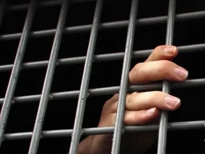 Трьох підлітків засудили до 8 років ув’язнення за згвалтування дитини на Кіровоградщині