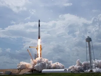 SpaceX перенесла запуск секретного американского спутника-шпиона