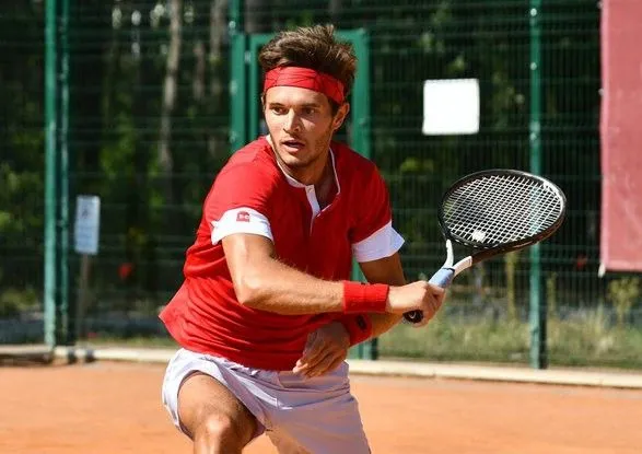 dvoye-tenisistiv-z-ukrayini-viyshli-u-pivfinal-turniru-v-turechchini